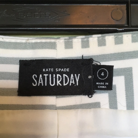 SOLD🌺Kate Spade Saturday mini skirt size 4 - Picture 7 of 10